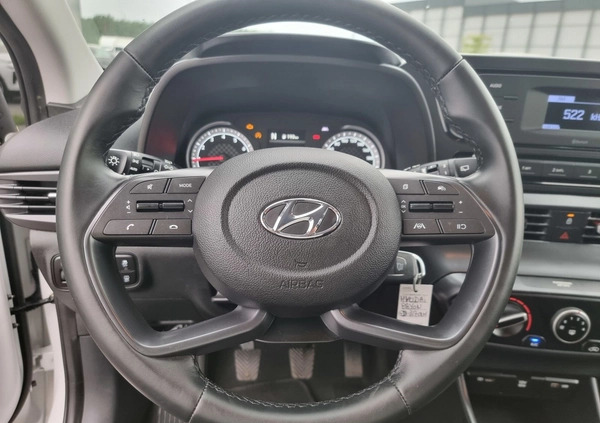 Hyundai Bayon cena 39700 przebieg: 3424, rok produkcji 2021 z Strzelin małe 277